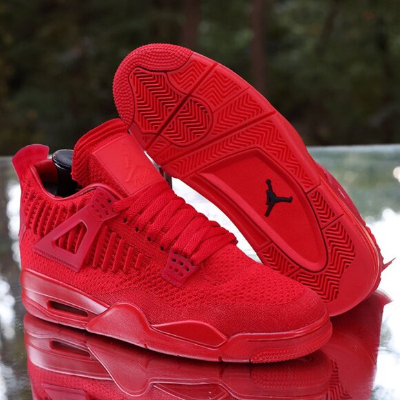 Air Jordan 4 Retro Flyknit University Red - Picture 5 of 15